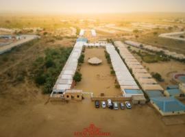 Royal Jaisalmer Resort with Swimming Pool – hotel z udogodnieniami dla niepełnosprawnych w mieście Sām