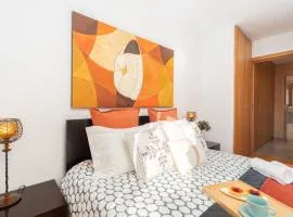 Host Wise - Comfy Charming Flat w Netflix - Ace Location