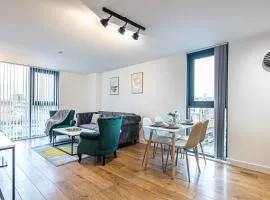 Stylish 2 Bed Apt 104 - City Centre, FREE Parking, Coffee Machine & Netflix - Hosted by Stay Host Save