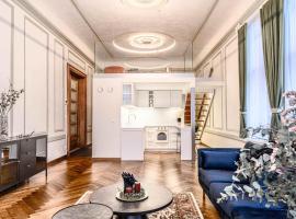 Grand Hotel Residents