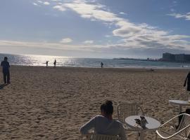 PLAYA POSTIGUET, love hotel en Alicante