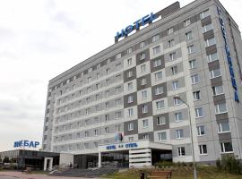 East Time Hotel, hotel poblíž významného místa Stantsiya Bluzha, Minsk