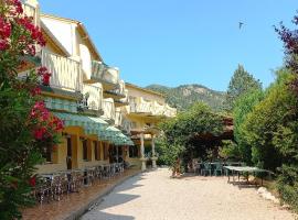 Hôtel Sous l'Olivier, hotel em Buis-les-Baronnies