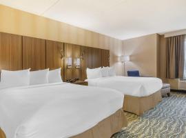 Best Western Plus New Englander, hotel i Woburn