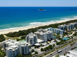 Absolute Beachfront Beach House with Amazing Views – hotel w mieście Marcoola