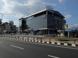 Dreamotel Luxury Suites, hotel v destinaci Kanjikode
