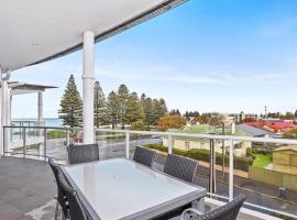 Gallery Resort Style Penthouse No 13, ξενοδοχείο με υδρομασάζ σε Victor Harbor