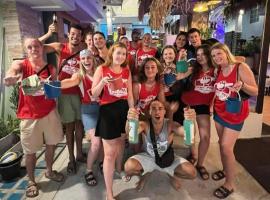 Blanco Central, hotel em Phi Phi Don