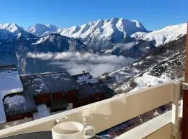 Appartement 25 m2 plein sud avec balcon vue montagne l Alpe d Huez quartier Eclose