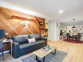 Cozy Nest Condo in Welches, acomoda&ccedil;&atilde;o em condom&iacute;nio em Mount Hood Village