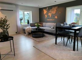 Private house in Orkanger, 40 minutes from Trondheim, hotel in Orkanger