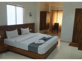 FabHotel Omkar Pride, hotel with parking in Pune