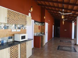 GUBBI GOODU INN HOMESTAY, golfový hotel v destinaci Chikmagalūr