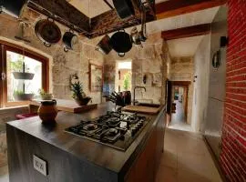 Luxury House of Character Golden Bay/Manikata.