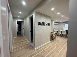 Spacious 3BR Detach house w/Parking in Quiet area: Bronx şehrinde bir otel