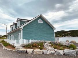 Gros Morne BaseCamp，Norris Point的山林小屋