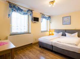 Pension & Ferienwohnungen Töpferstüb'l, penzion v destinaci Saalfeld