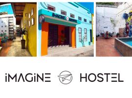 Imagine hostel, hostel in Santa Marta