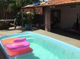 Hostel Itaparica, hôtel près de la plage à Itaparica Town