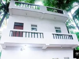 BAWANS VILLA Holiday Home for Family or Group
