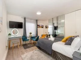 Chic Studio Apartment, Bus 18 to Euston in 30 min.