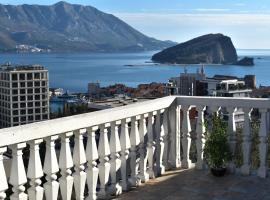 White Hills Apartments, hotell i Budva