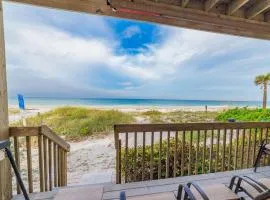 Captain Ron's Beach Pad