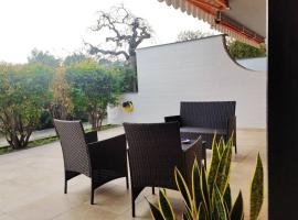 Casa Azzurra - intero appartamento con piscina