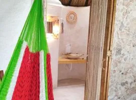 Hotel y Museo Aldea Maya Toktli Orígenes - Casa Maya Del Toloque Coronado - Alberca, Wifi Starlink, Tour Museo