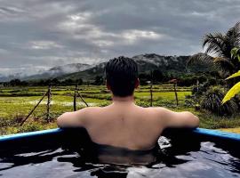 Villa Mak Intan, Che'Pa Village Langkawi – hotel w mieście Kuah