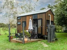Wodalla Horse Farmstay by Tiny Away