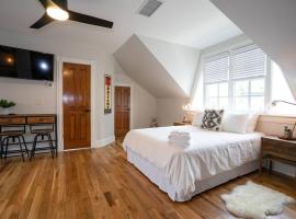 Smiths Crescendo, B&B in Denver