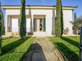 Amazing Home In Ponte Buggianese With Kitchen, hotel i Ponte Buggianese