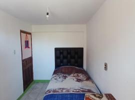 Departamento familiar centro de La Paz, hotel in Oruro