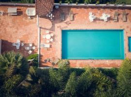 Hotel El Rebozo, khách sạn 5 sao ở Valle de Bravo