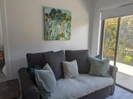 2 bedroom apartment with Garden views in Sydney