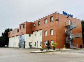ibis budget Roye, hotel with parking in Roye