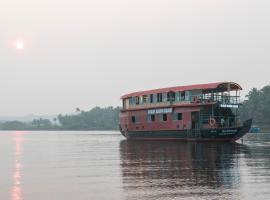 Seascape Floating Paradise, hotell Velha Goas