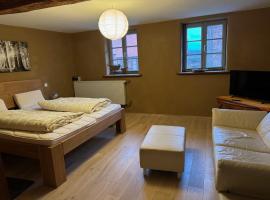 Schöneberger Bauernhof - Hühnerhaus, hotel a Schöneberg