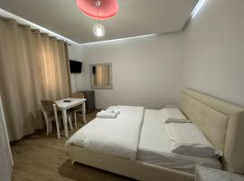 Hoteleri Ervisi, hotell sihtkohas Vau i Dejës
