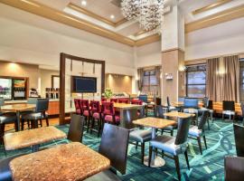 SpringHill Suites by Marriott Chicago Southwest at Burr Ridge Hinsdale، فندق في بر ريدج