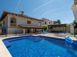 Playa de muro - 4579 Mallorca by 5StarsHome - heated saltwater swimming pool, hotel em Playa de Muro