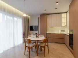 MM GROUP APARTMENT GOLD, hotel in Uzhhorod