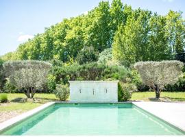 Villa des Alpilles, hotel a Eygalières