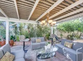 Los Angeles Apartment with Patio, 4 Mi to Downtown!