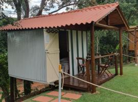 Cabana Hostel nas Árvores EcoPark, camping en São Pedro