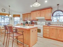Canalfront Port Isabel Cottage 5 Mi to Beach!