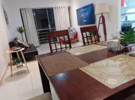 Agradable, en el centro y con cochera