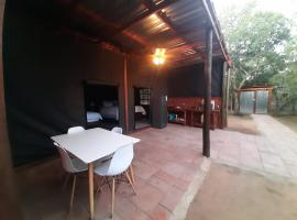 VlakkiesKraal Bosbok Camp, pet-friendly hotel in Bela-Bela