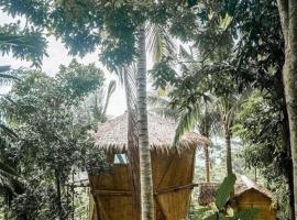 Leela Garden resort BambooLove, hotell i Baan Tai